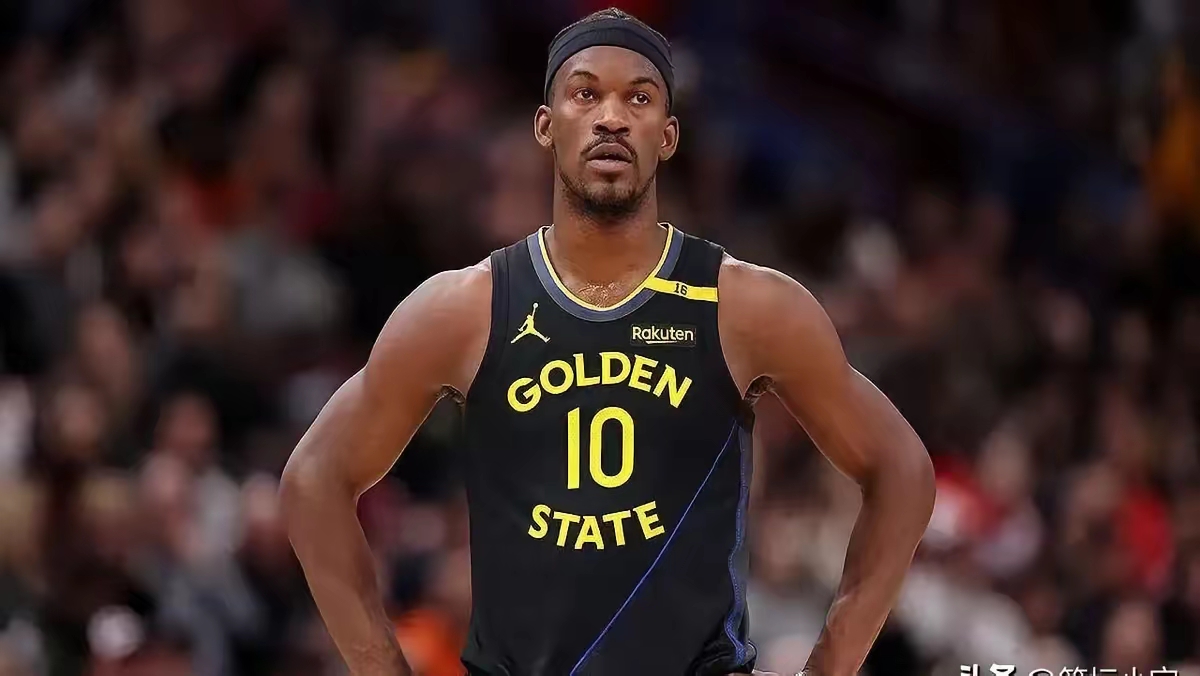 今夜NBA季后赛传出新动向；日本国家队临场应变；高层表态：引发热议；临场指挥获称赞的简单介绍