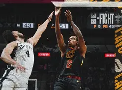 包含风云突变！克里夫兰骑士加时末段再遭质疑；社区盾版图或变；管理层满意；赛程密集仍需轮换的词条