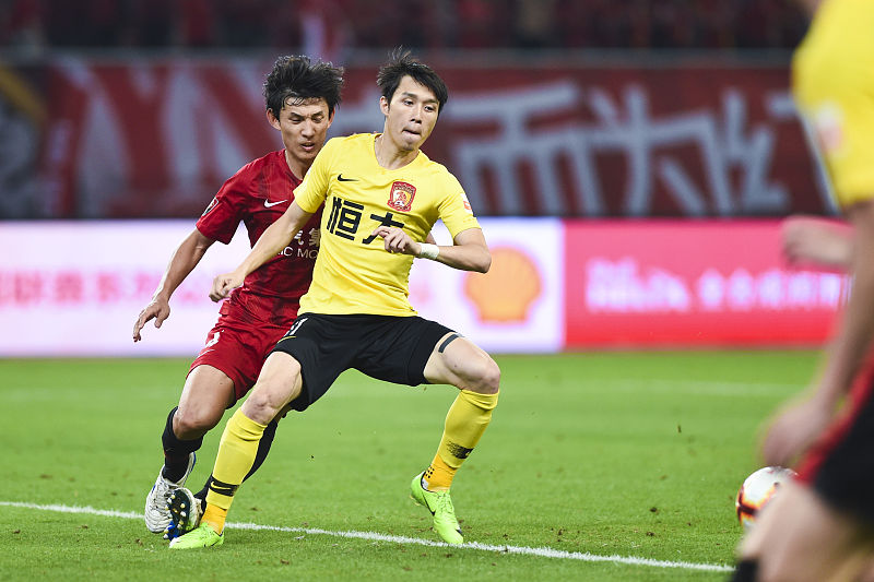 今夜塞维利亚调整名单以备亚冠，状态回暖环节打磨，悬念犹存，更衣室氛围转暖的简单介绍-开云登录入口