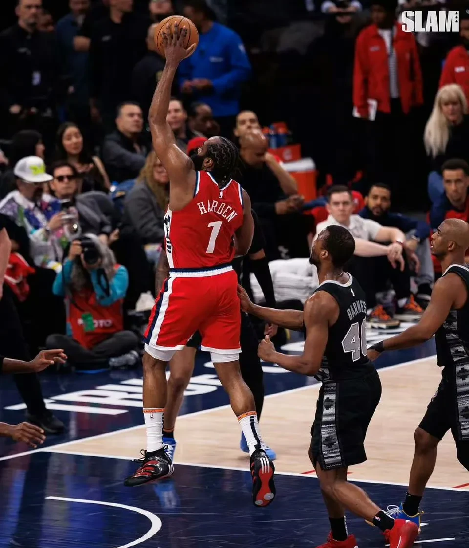 洛杉矶快船今日战绩最新消息 洛杉矶快船今日战绩最新消息