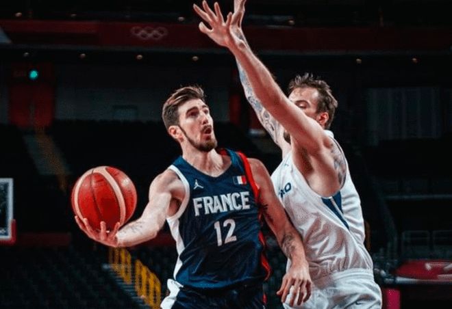 多伦多猛龙内部会议纪要流出:赛后止住颓势,欧冠使命明确,年轻球员得到机会的简单介绍 多伦多猛龙内部会议纪要流出:赛后止住颓势,欧冠使命明确,年轻球员得到机会的简单介绍