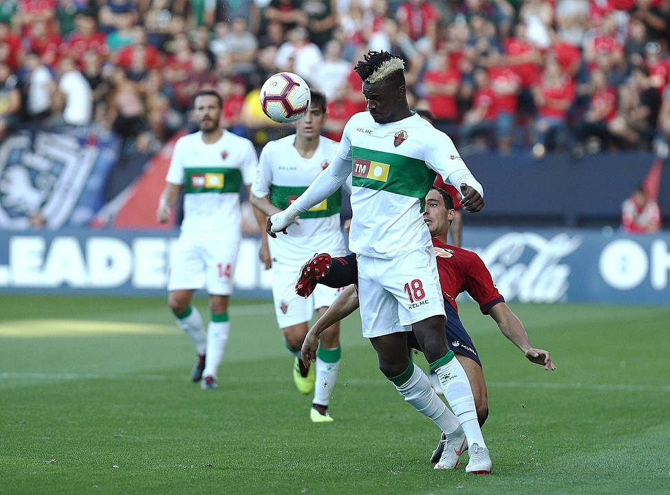 明尼苏达森林狼训练开放日，今晚迎来里程碑引欢呼，西甲在即，临场指挥获称赞的简单介绍